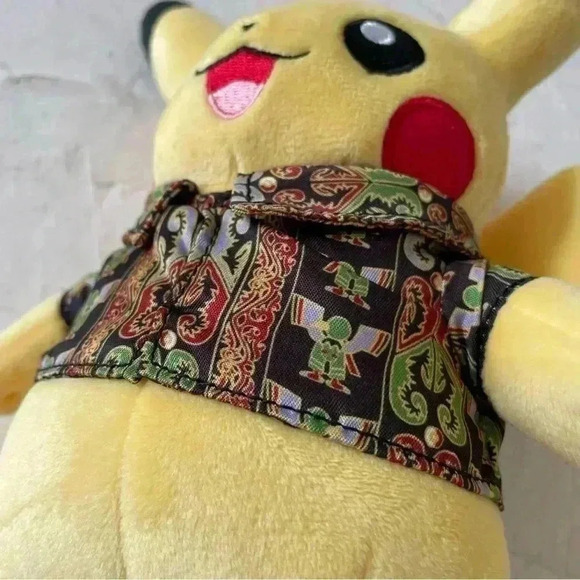 Pikachu Batik Indonesia Journey Plush 8" - Limited Edition Ship From USA - Picture 3 of 10